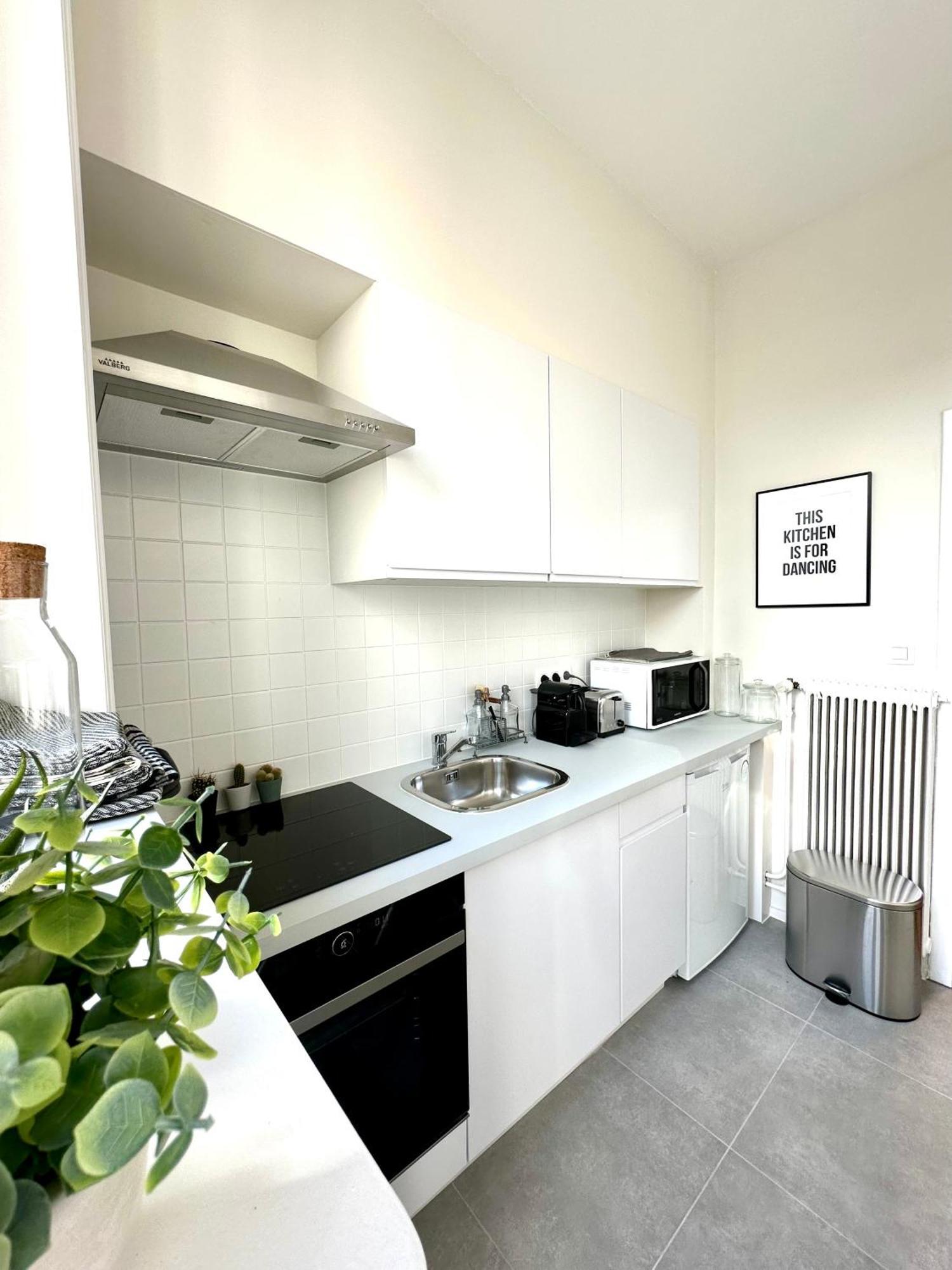 Sublime Appartement - Quartier Louise ! Bruxelles Esterno foto